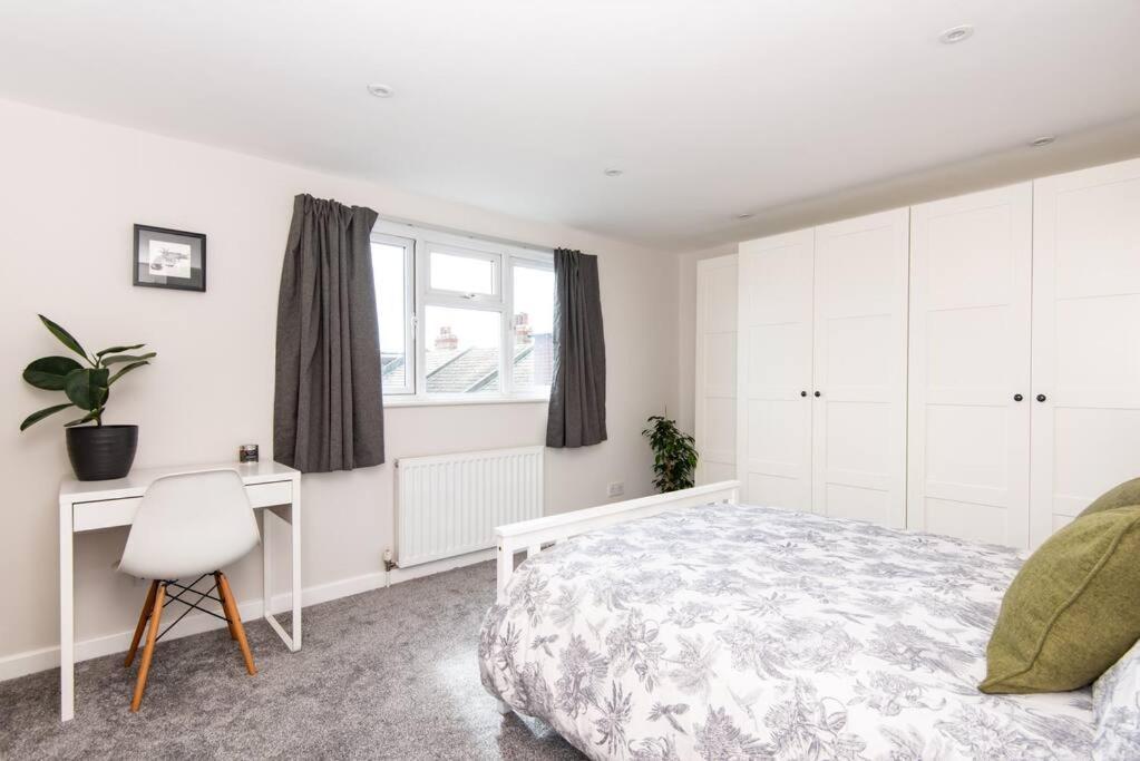 Newly Renovated Victorian House With Free Parking Brighton Exterior foto
